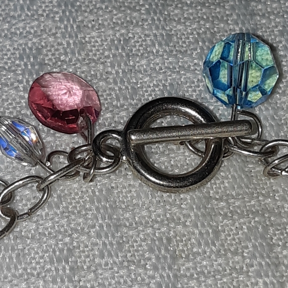 Multi-colored & Faceted Crystal Toggle Bracelet - Picture 2 of 10